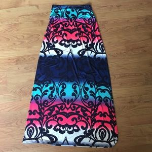 Maxi skirt